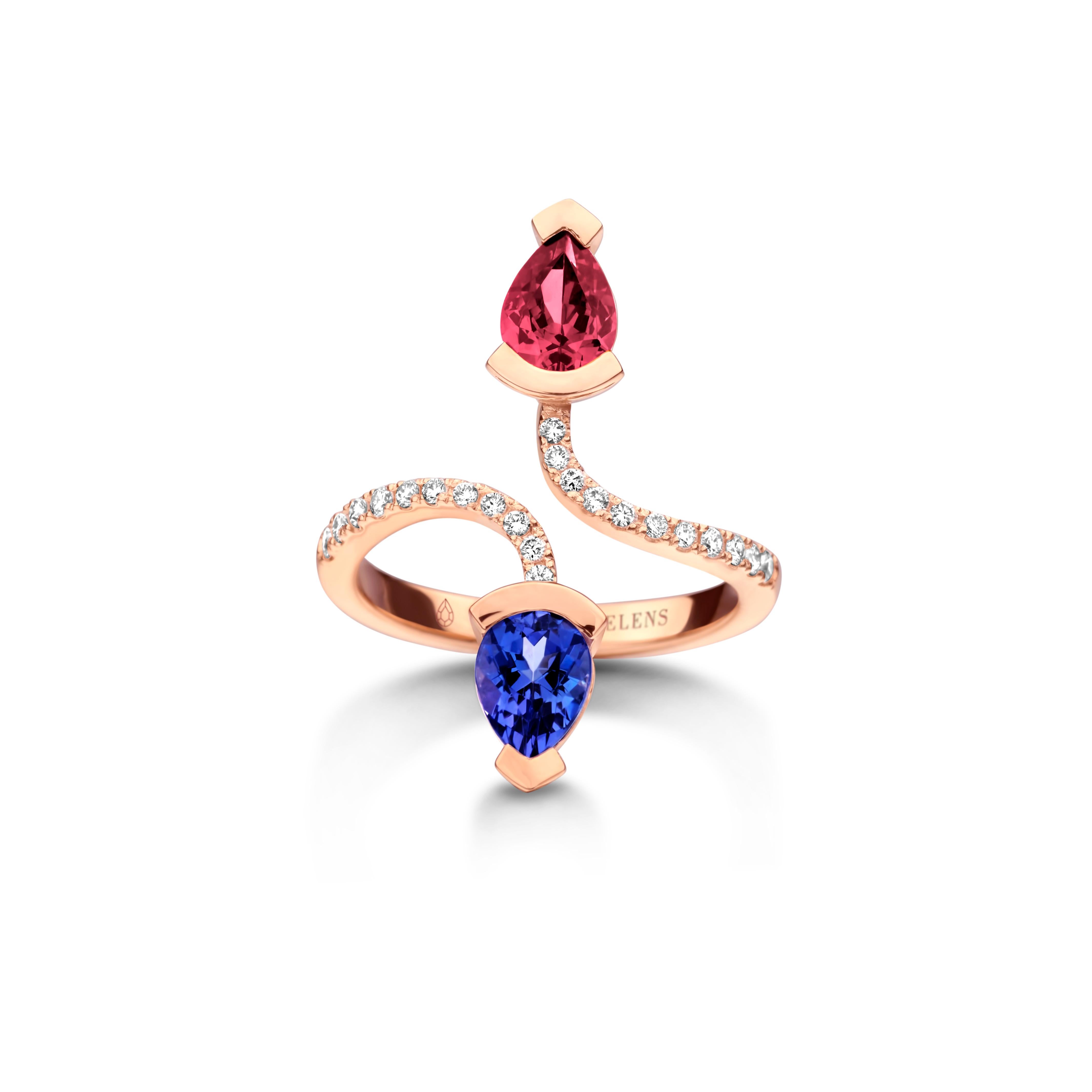 Adeline Duo ring in 18Kt yellow gold 5g set with a pear-shaped rubellite 0,70 Ct, a pear-shaped Tanzanite 0,70 Ct and 0,19 Ct of white brilliant cut diamonds - VS F quality. Celine Roelens, a goldsmith and gemologist, is specialized in unique, fine