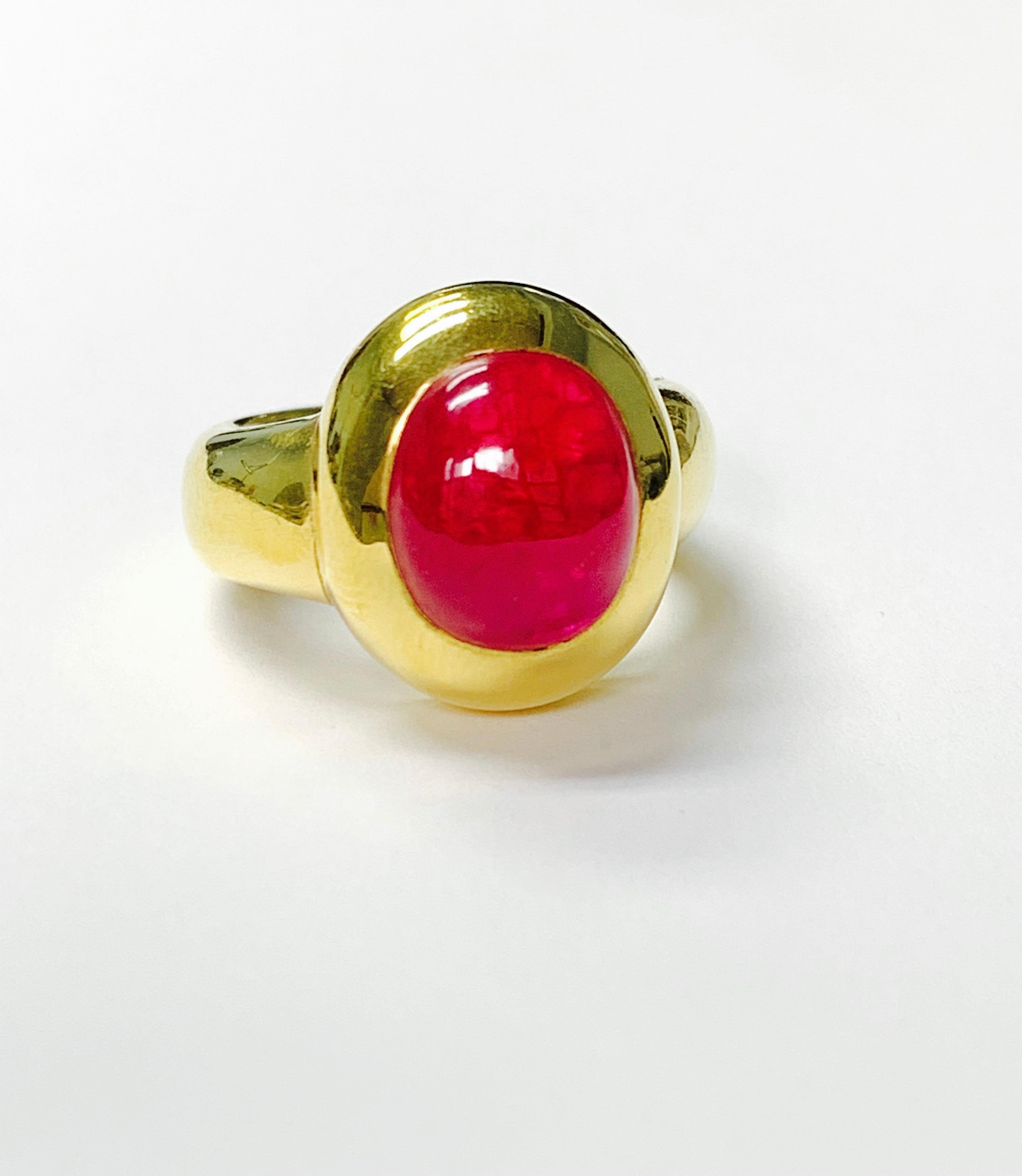 Contemporary Rubellite Cabochon Engagement Ring in 18K Yellow Gold For Sale