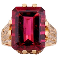 Neil Lane Couture Rubellite, Diamond, 18K Yellow Gold Ring