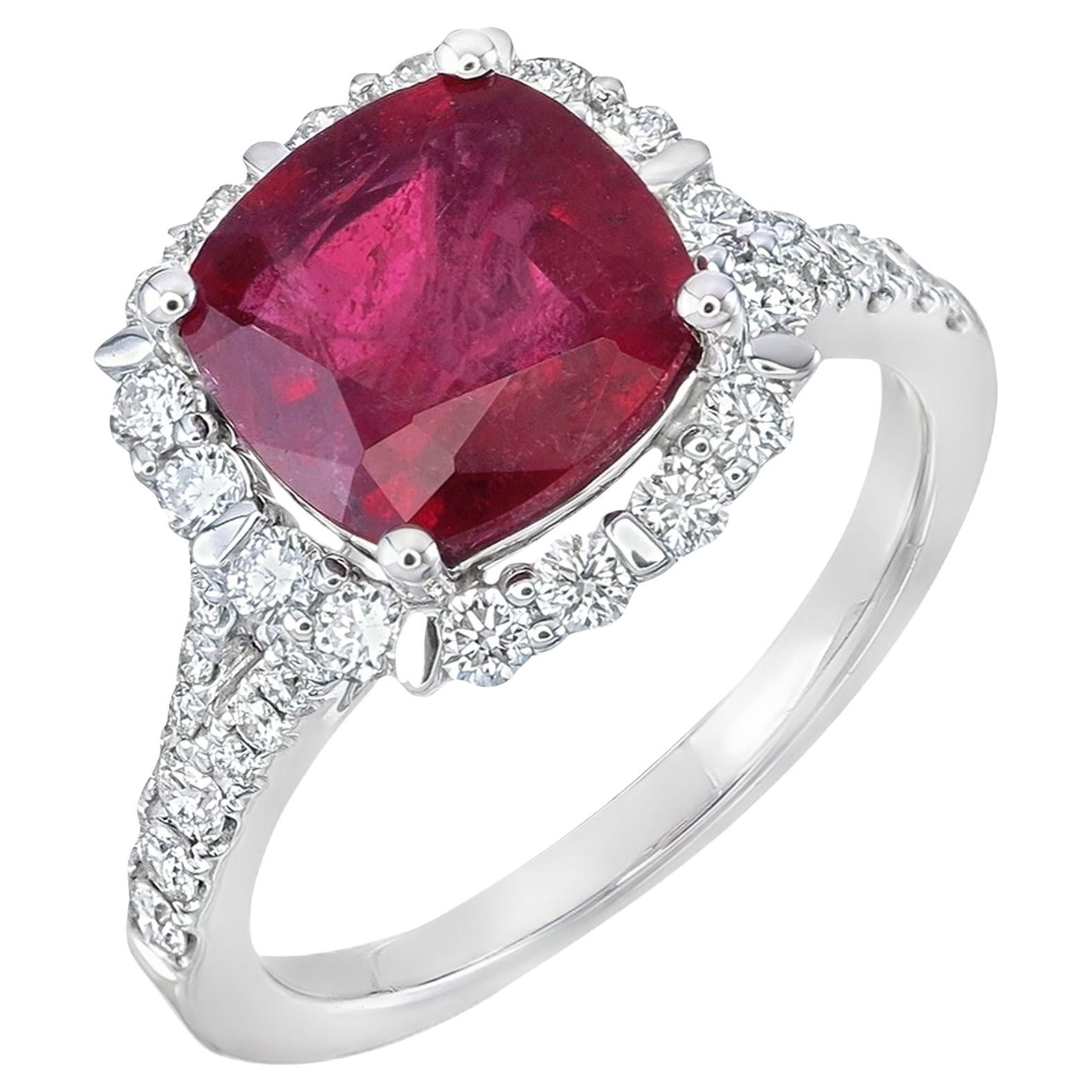 Bague de cocktail à halo de diamants rubellites 2,69 carats