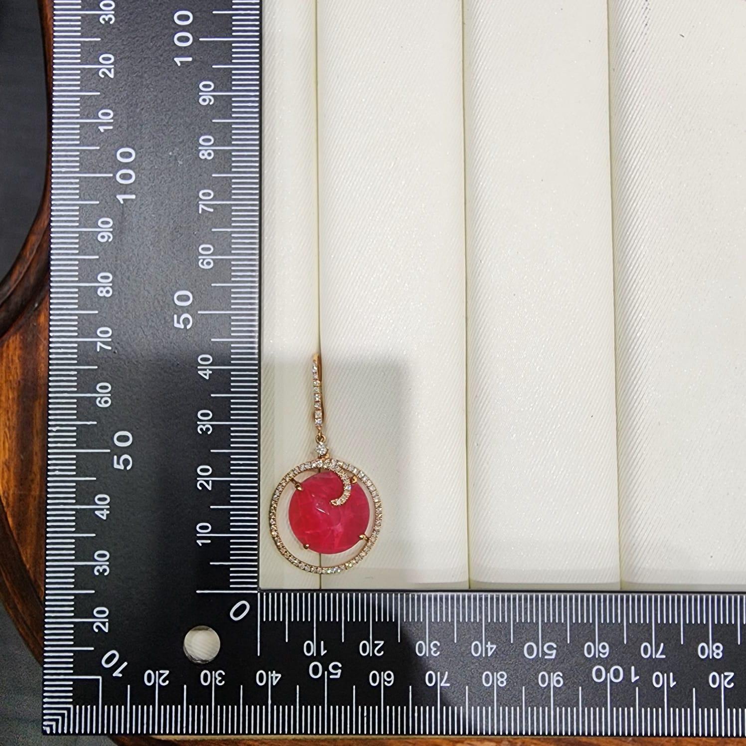 Donna Orecchini pendenti con cristallo di rocca rubellite e diamante doppio in oro rosa 18 carati in vendita