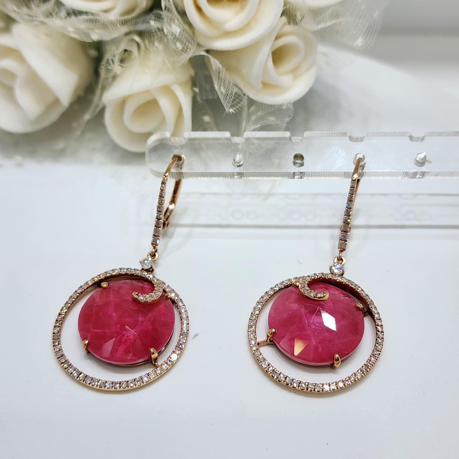 Orecchini pendenti con cristallo di rocca rubellite e diamante doppio in oro rosa 18 carati in vendita 1