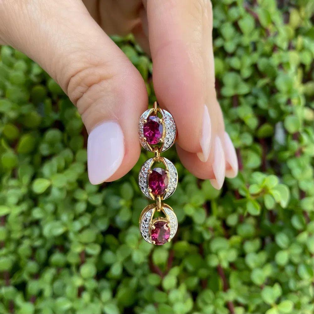 Moderniste Collier pendentif vintage en or à 3 gouttes avec tourmaline rubellite et diamant en vente