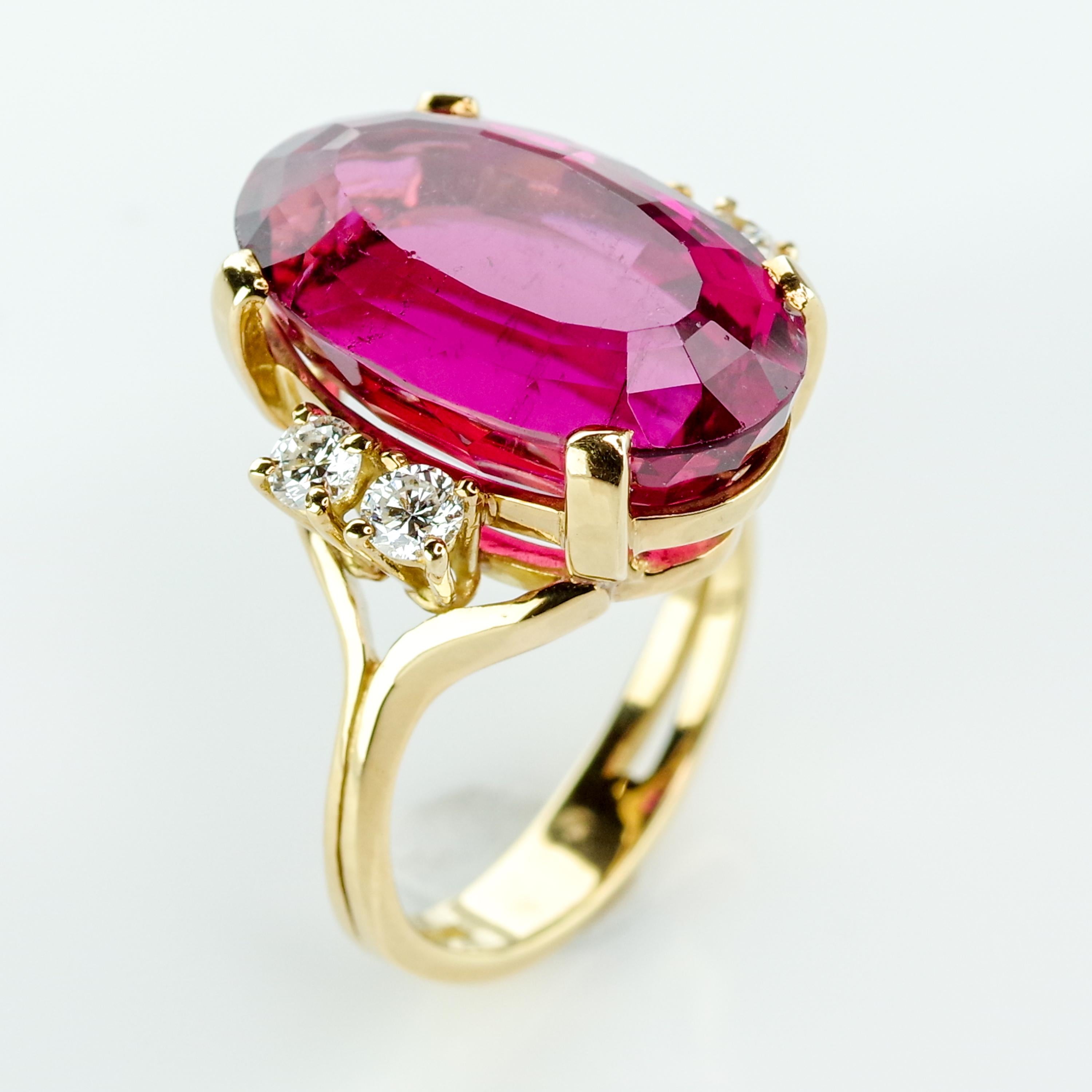 Rubellite Tourmaline and Diamond Ring Classic Elegance by Amsterdam Sauer In Excellent Condition In Southbury, CT