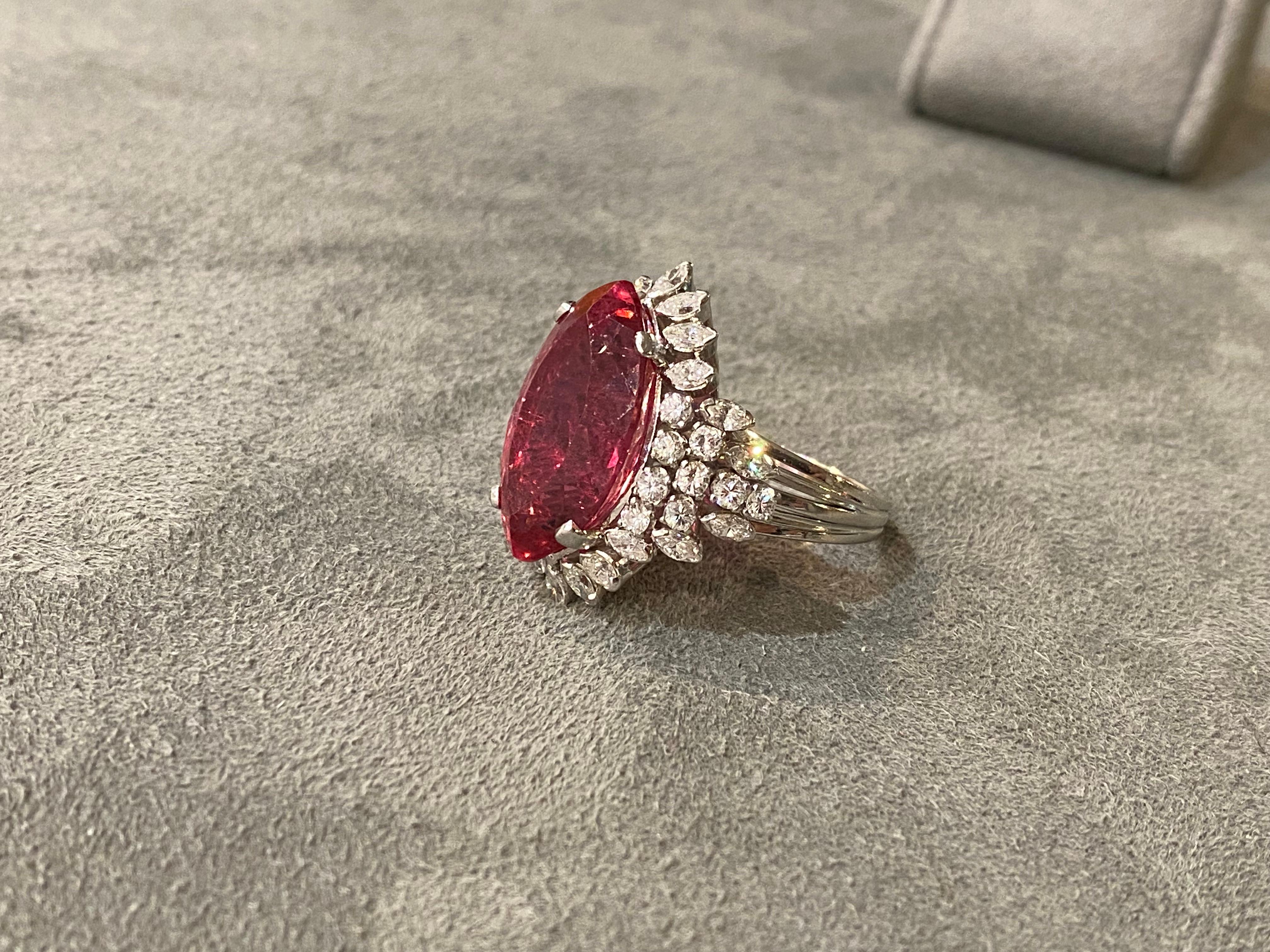 Rubellite Tourmaline and Diamond Ring In Fair Condition In Genève, CH