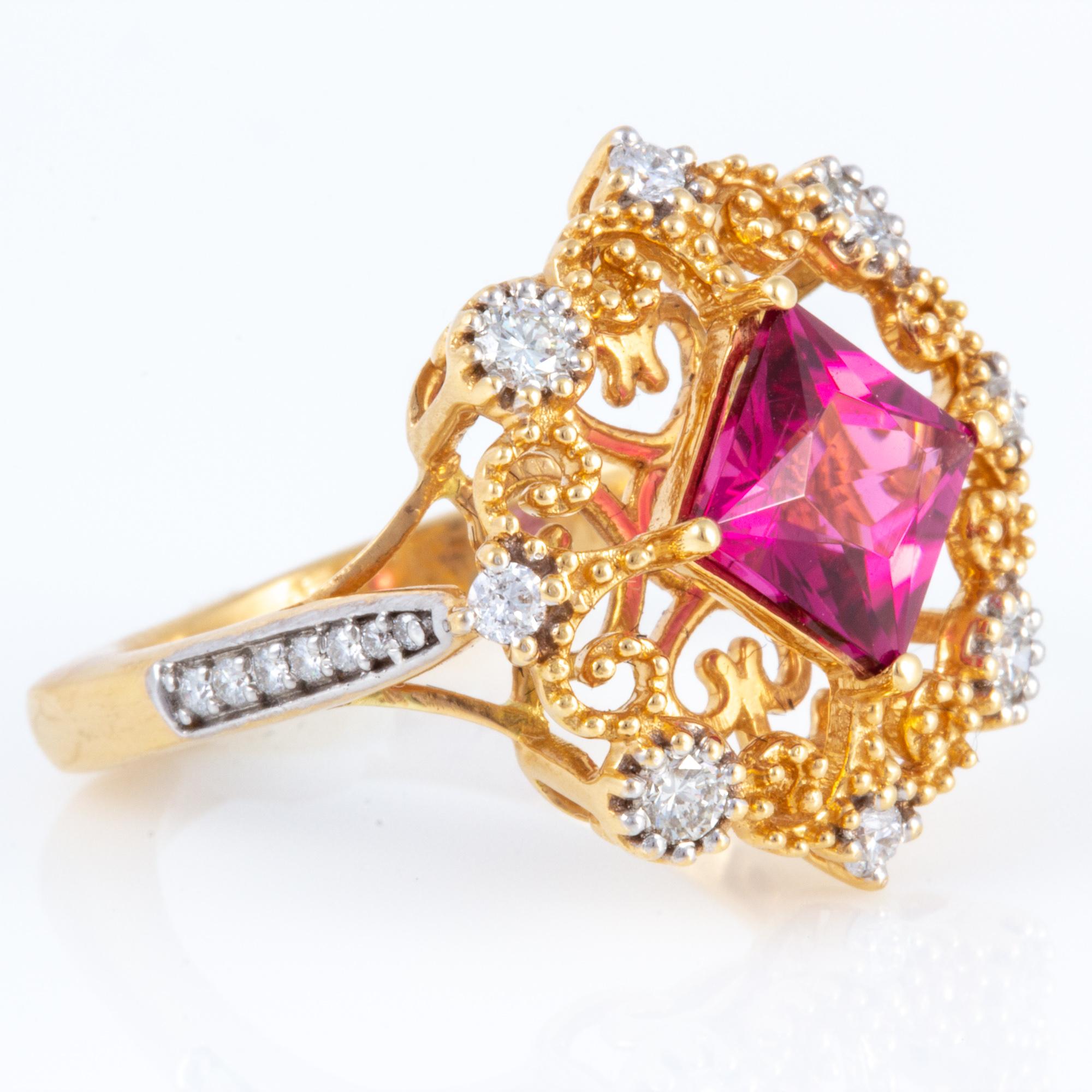 Rubellite Tourmaline and Diamond Ring set in 18 kt Gold For Sale 9