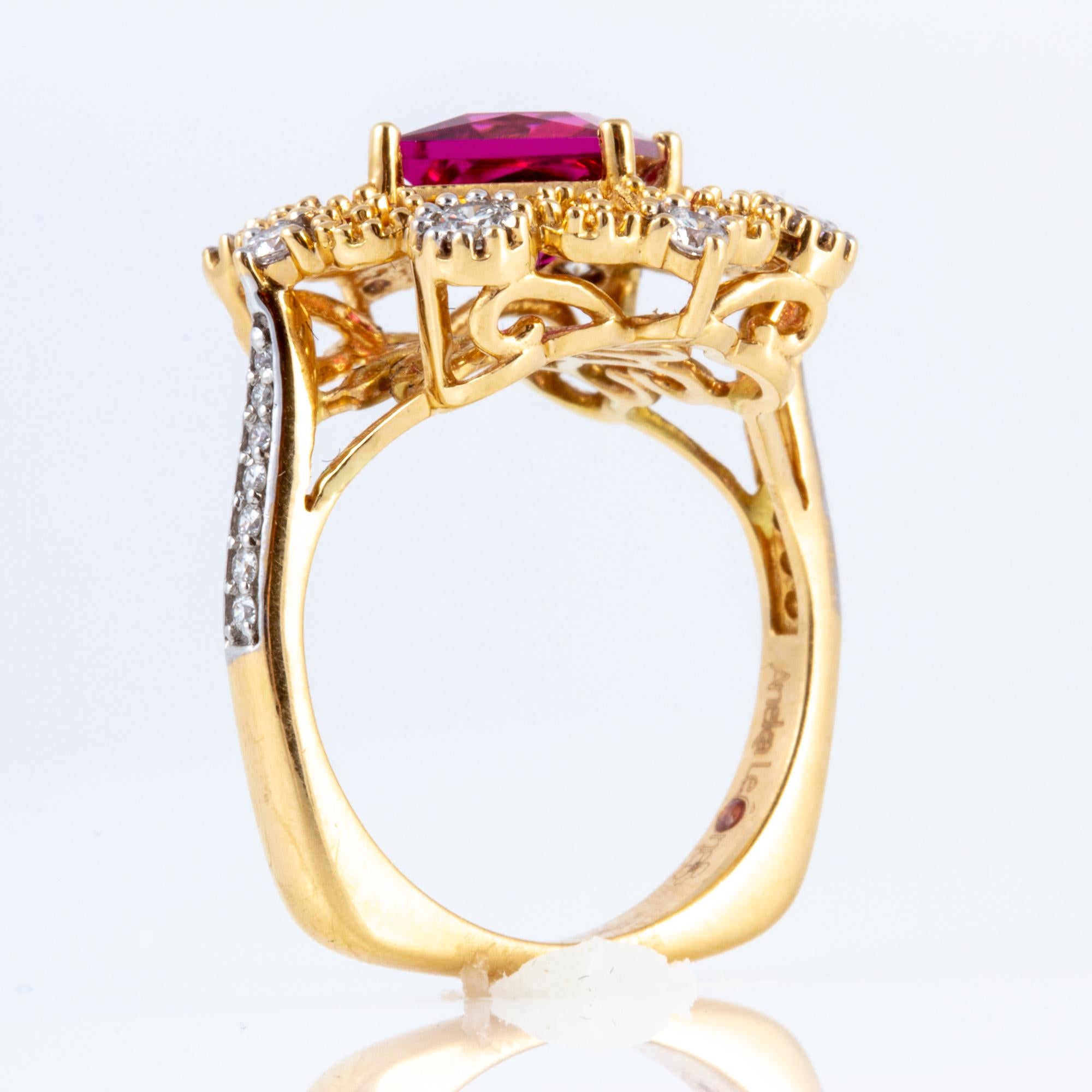 Rubellit Turmalin und Diamant Ring in 18 kt Gold gefasst im Angebot 11