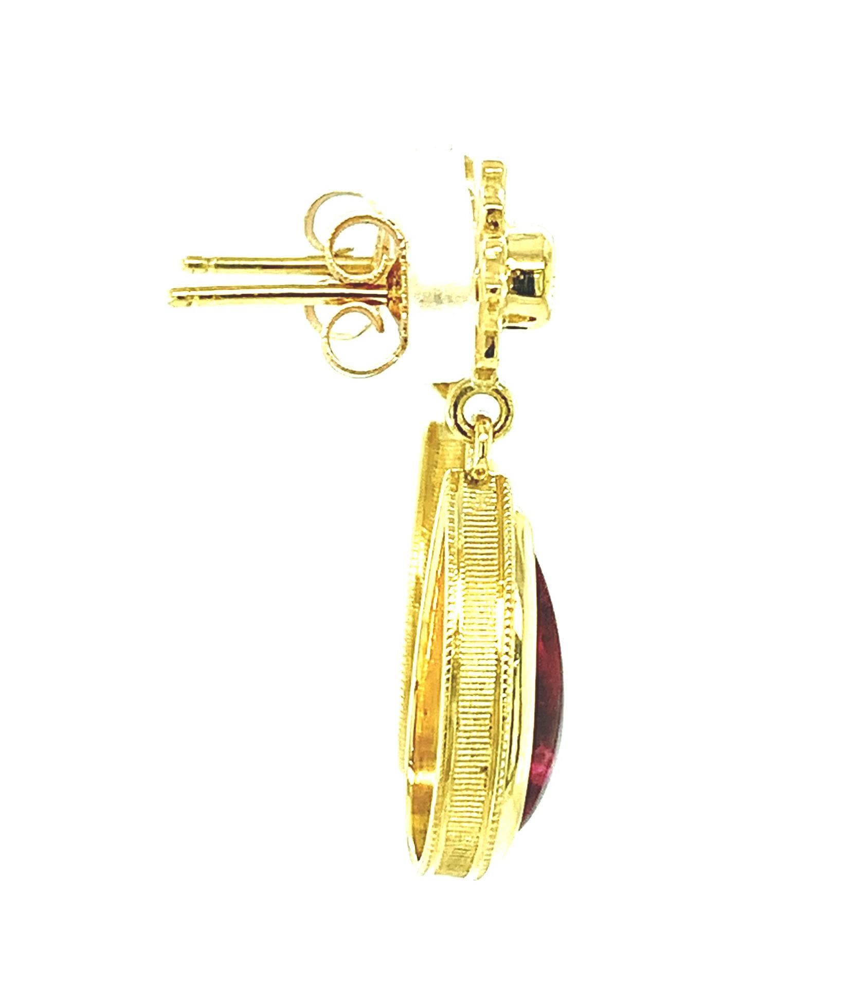 Rubellite Tourmaline Cabochon & Diamond Yellow Gold Bezel Dangle Drop Earrings In New Condition In Los Angeles, CA