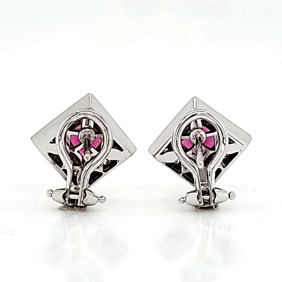 Rubellite Tourmaline Cts 1.40 Diamond Earrings In New Condition For Sale In Hong Kong, HK