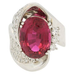 Bague en platine avec rubellite, tourmaline et diamants