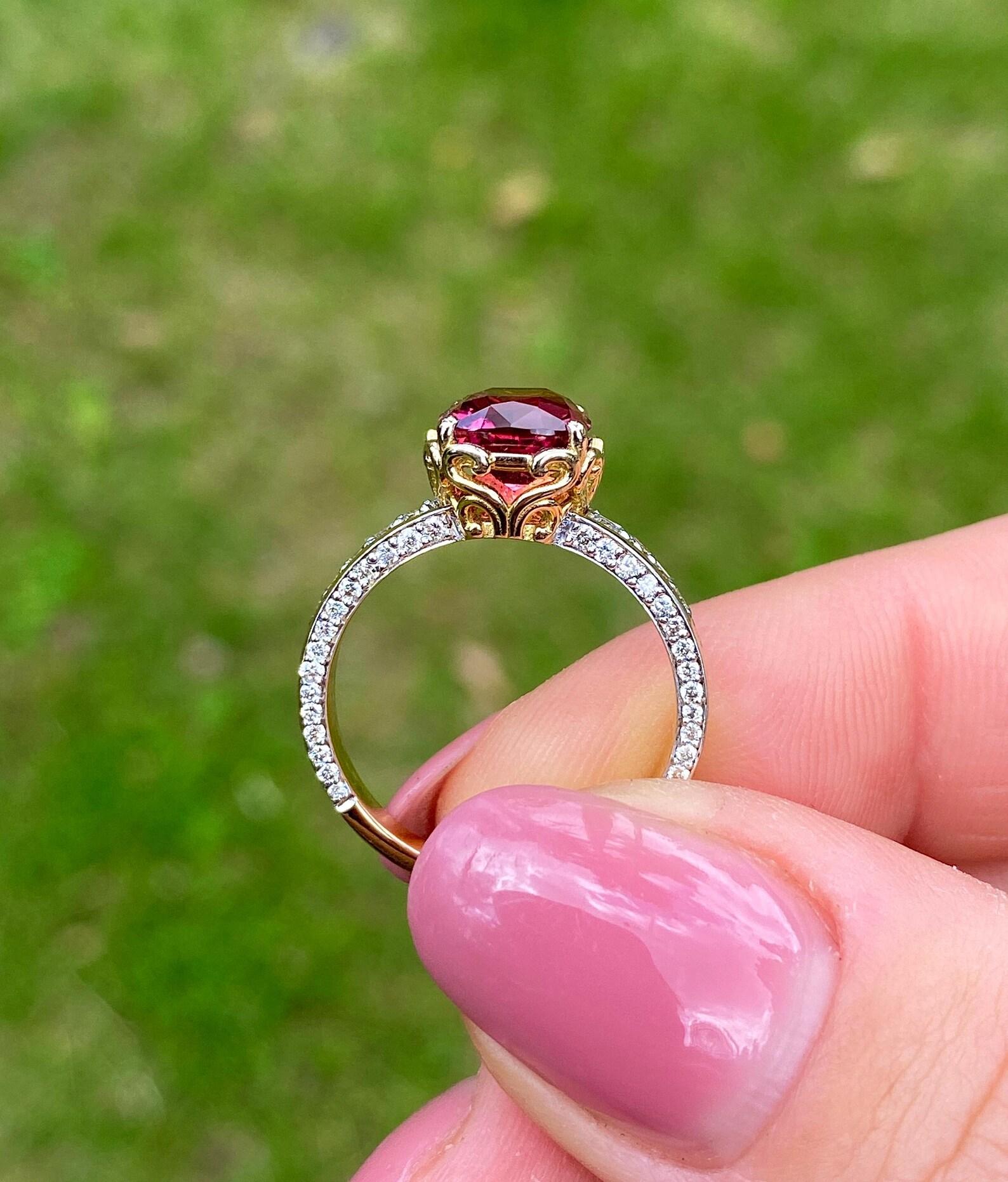 Bague en or jaune 14 carats, tourmaline rubellite, diamants, pierres précieuses naturelles, 7 US en vente 3