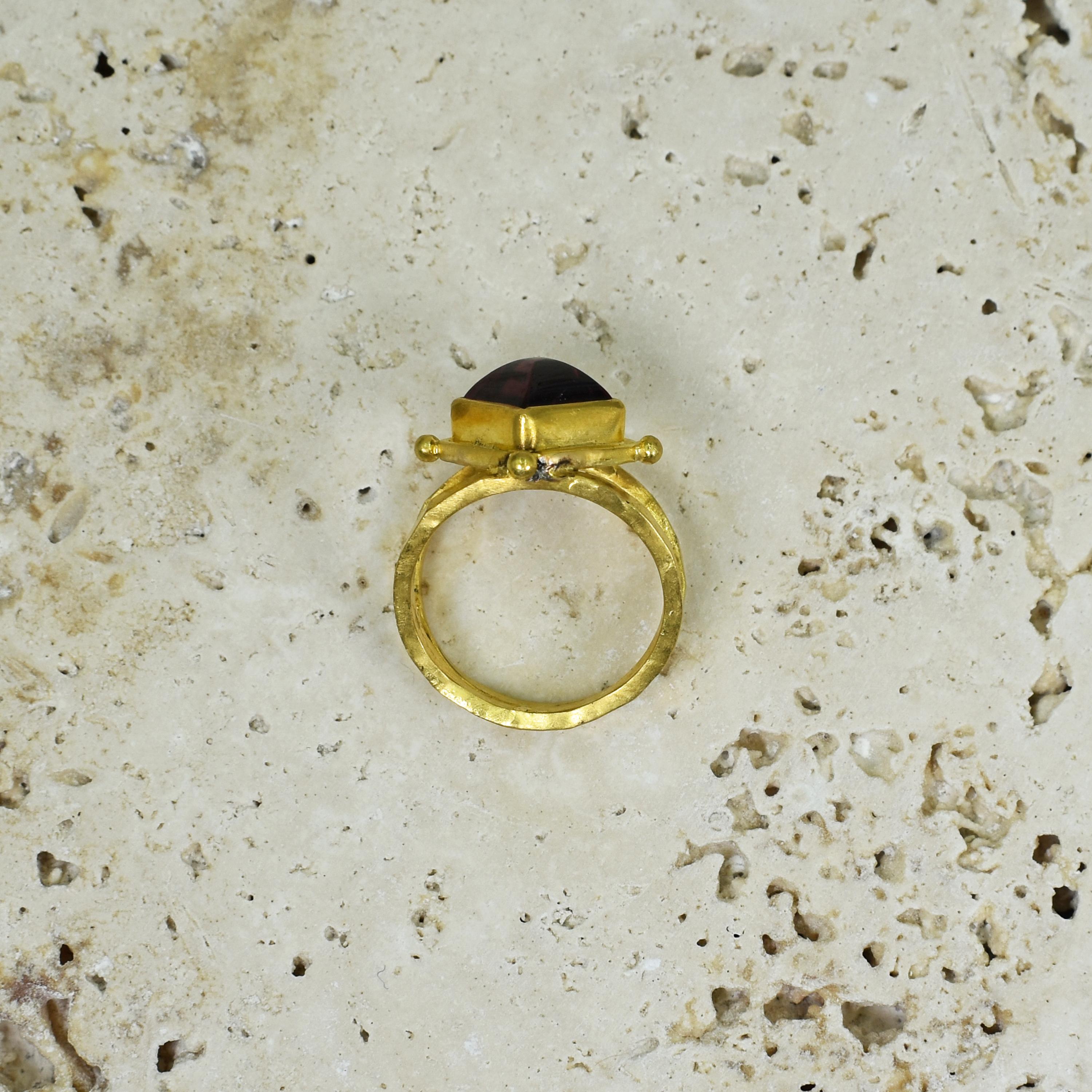 Women's or Men's Rubellite Tourmaline Hammered 22 Karat Gold Cocktail Ring For Sale