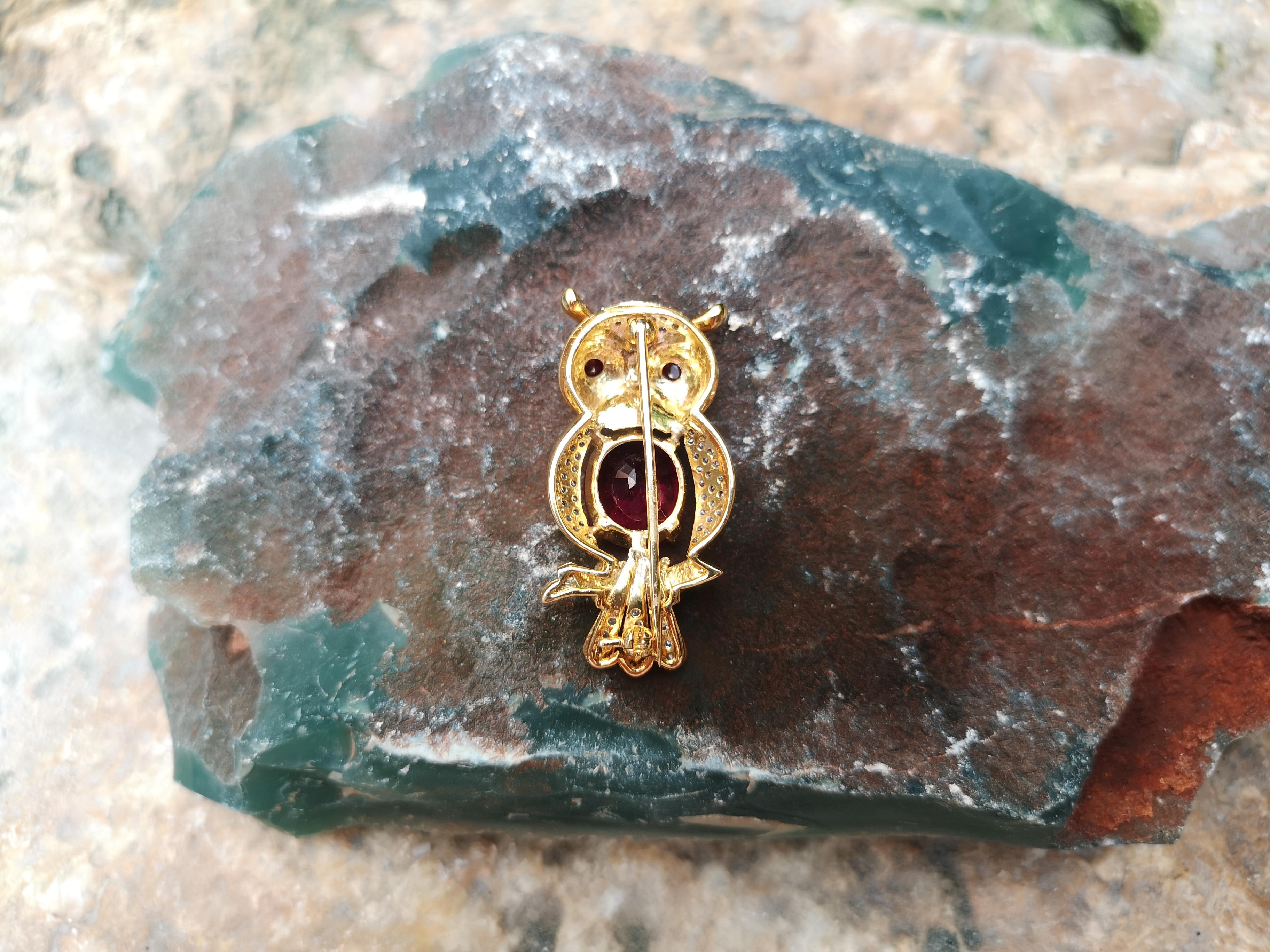 Rubellit mit Cabochon Rubin und Diamant Eulenbrosche in 18k Goldfassung im Angebot 4