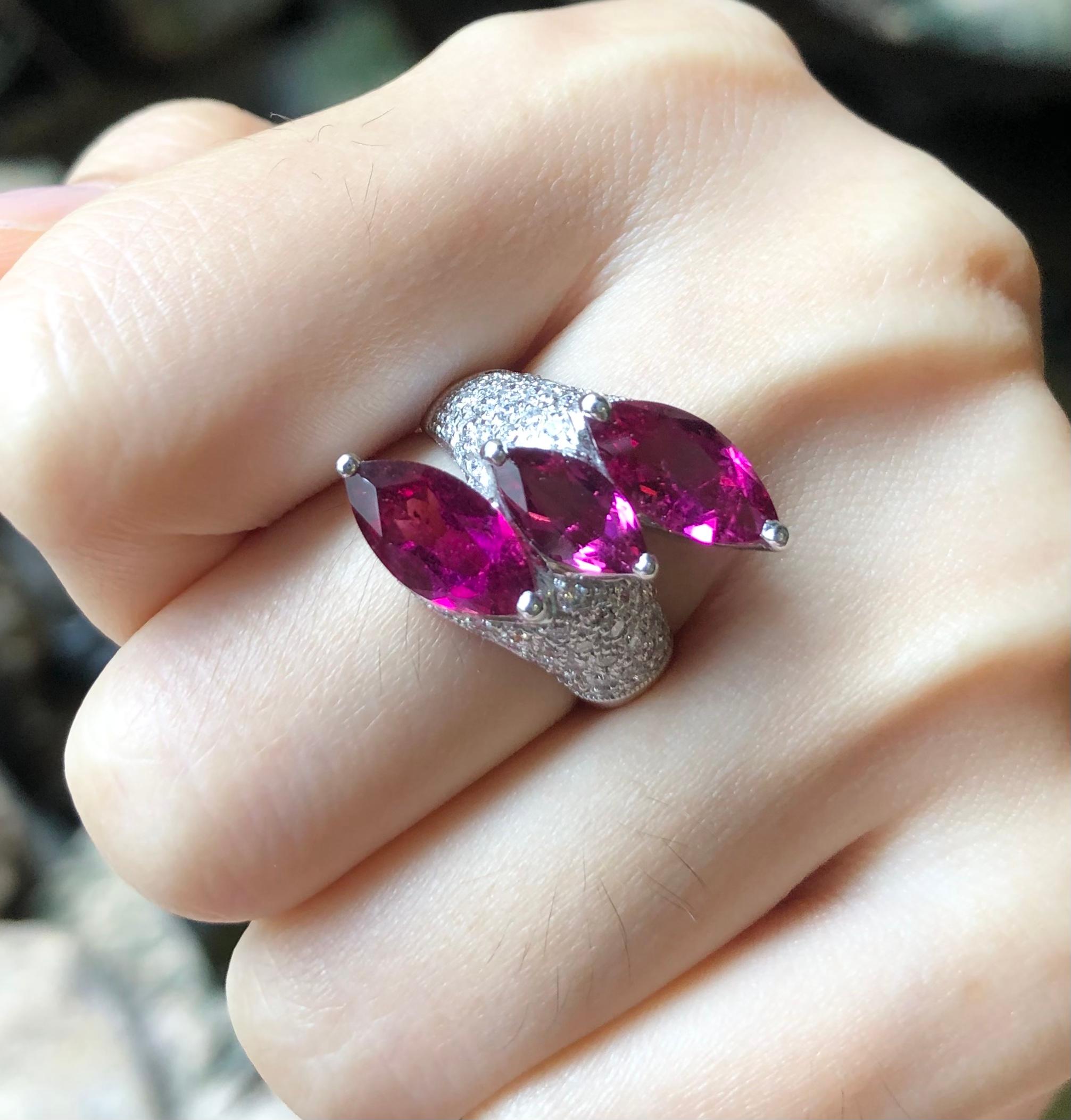 Rubellite with Diamond Ring Set in 18 Karat White Gold Settings In New Condition For Sale In Bangkok, TH
