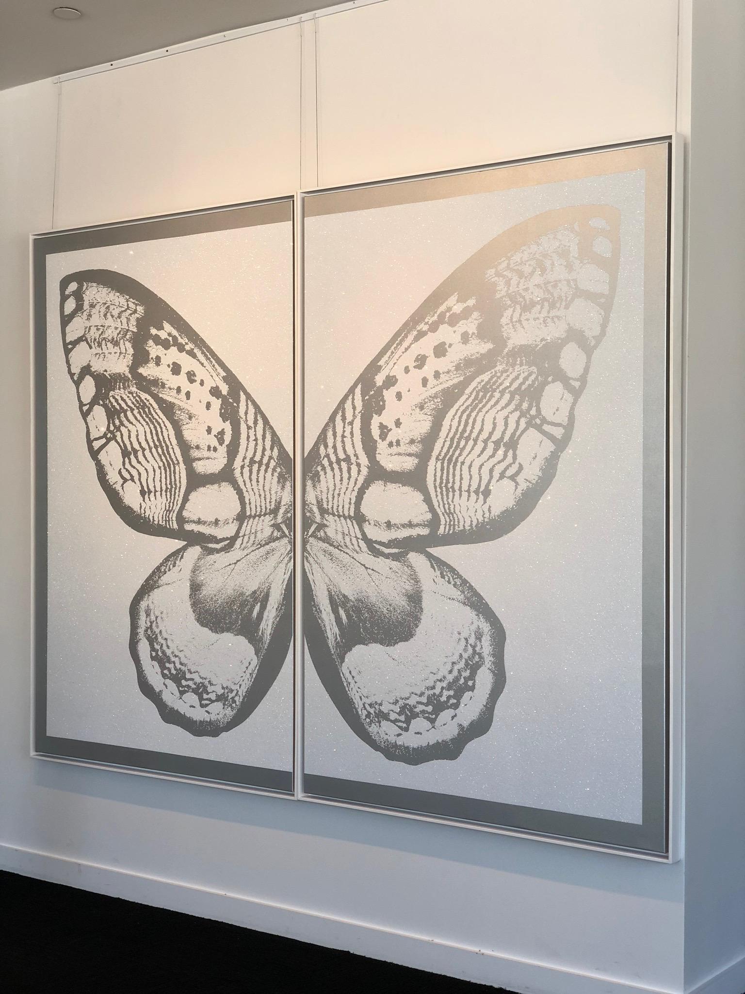 Hybrid Diptych Butterfly I - Silver on White - Painting by Rubem Robierb