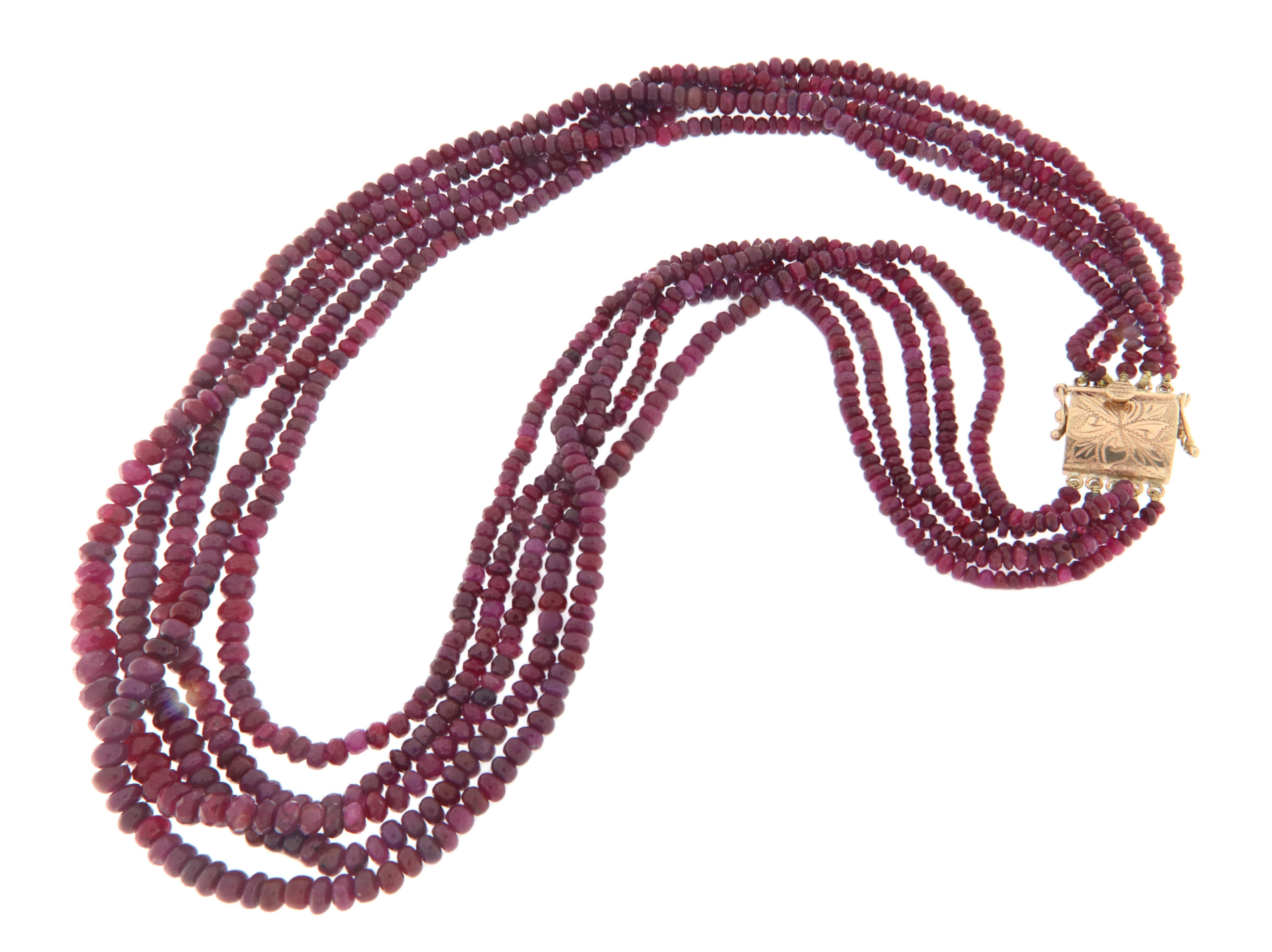 Taglio misto Collana in corda di rubini in oro giallo 14 carati in vendita