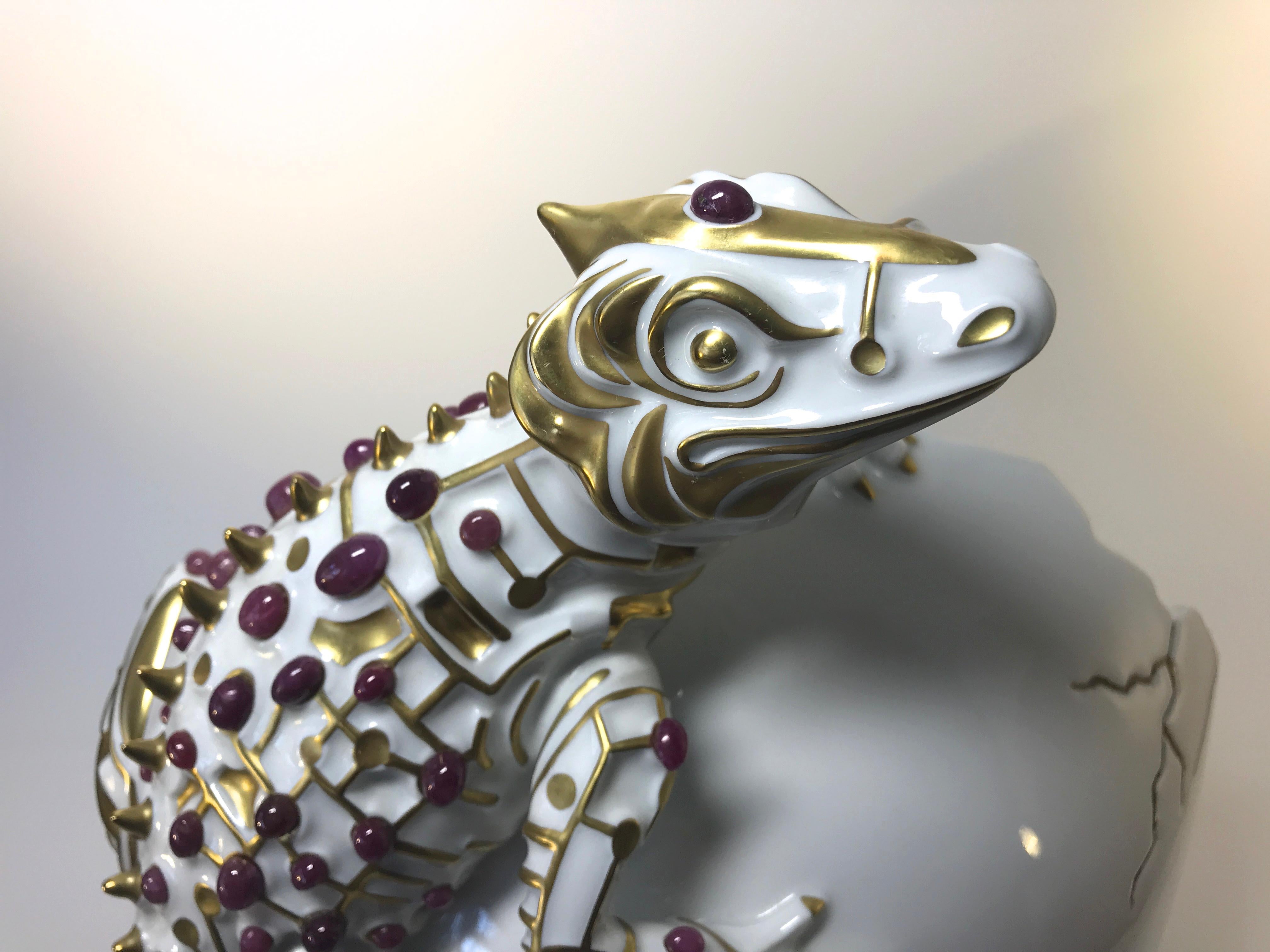 Hand-Crafted Rubies 24k Pure Gold, Porcelain Luxury Lizard Sculpture Egg Caviar Bowl 2000s