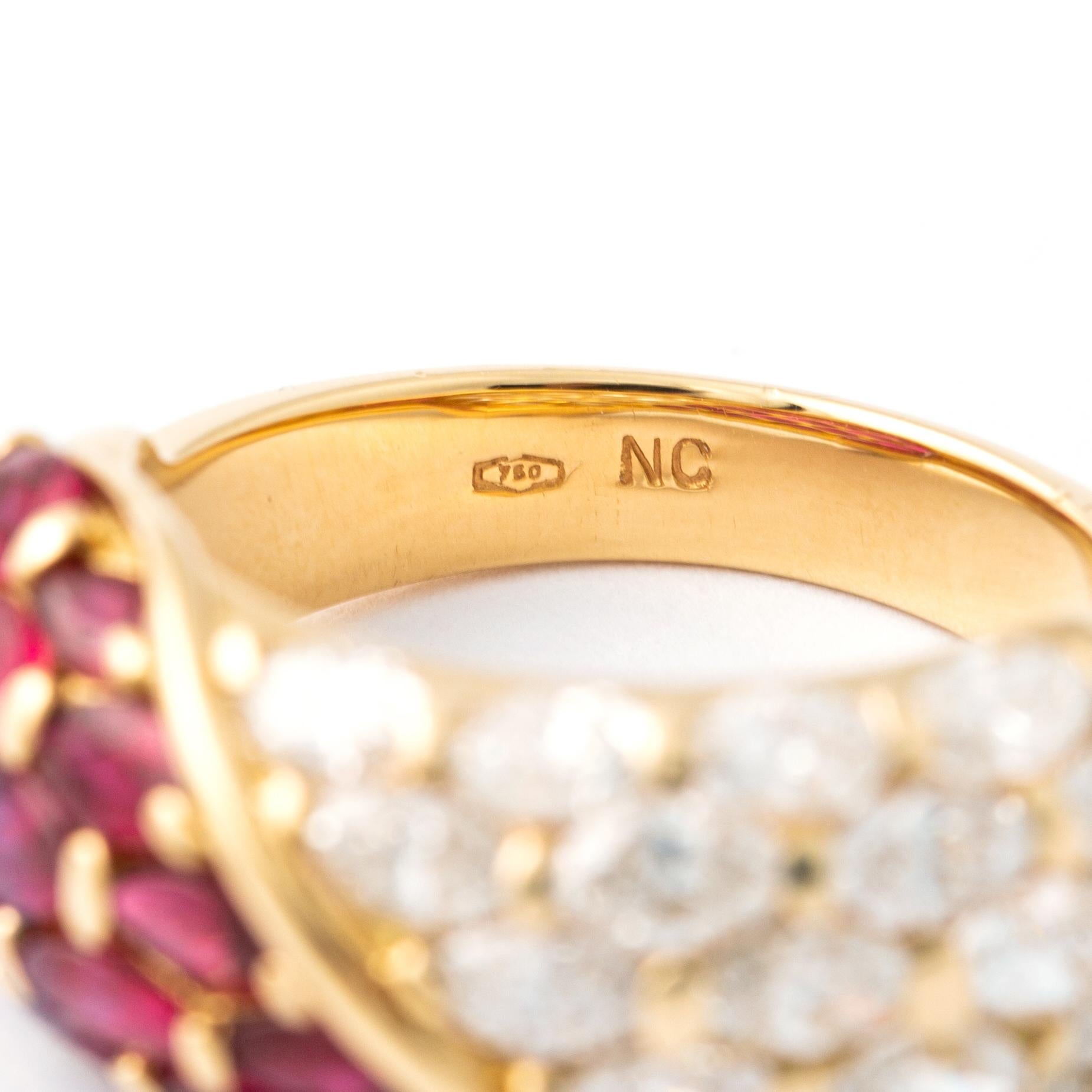 Women's or Men's Rubies and Diamond Gold Ring For Sale