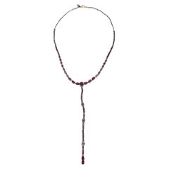 Halskette mit Rubinen und Diamanten  Montiert in 18 Karat Gold und Silber