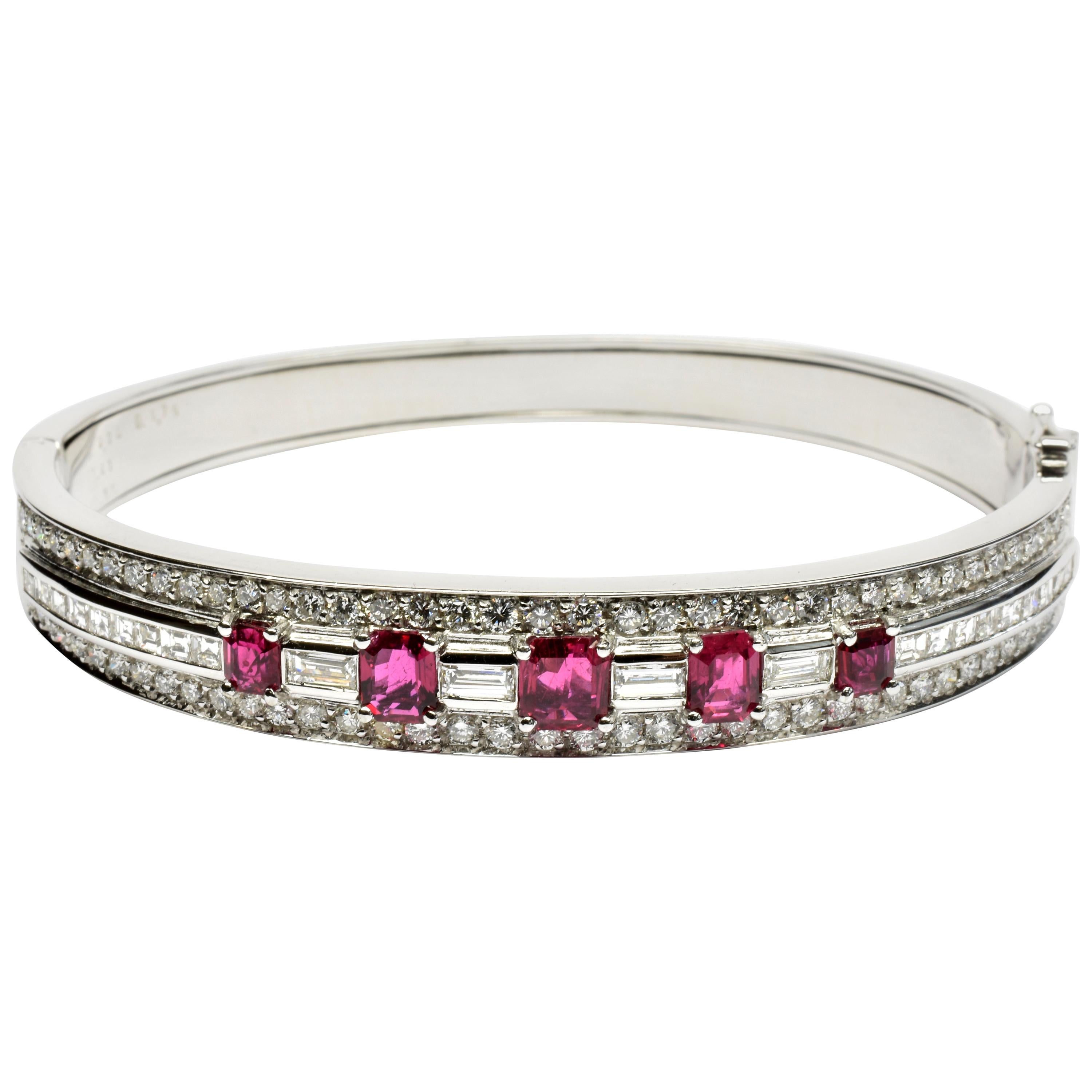 Rubies and Diamonds White Gold Bangle Bracelet Made in Italy For Sale