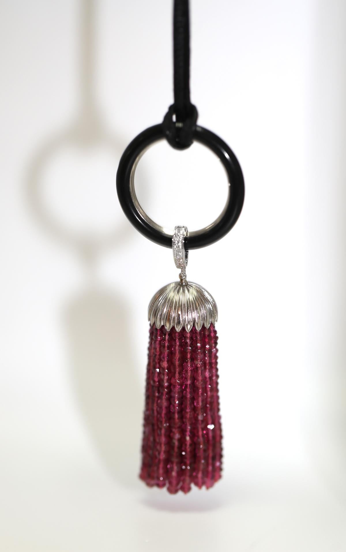 Pendentif en or et platine avec perles de rubis, 1920 en vente 2