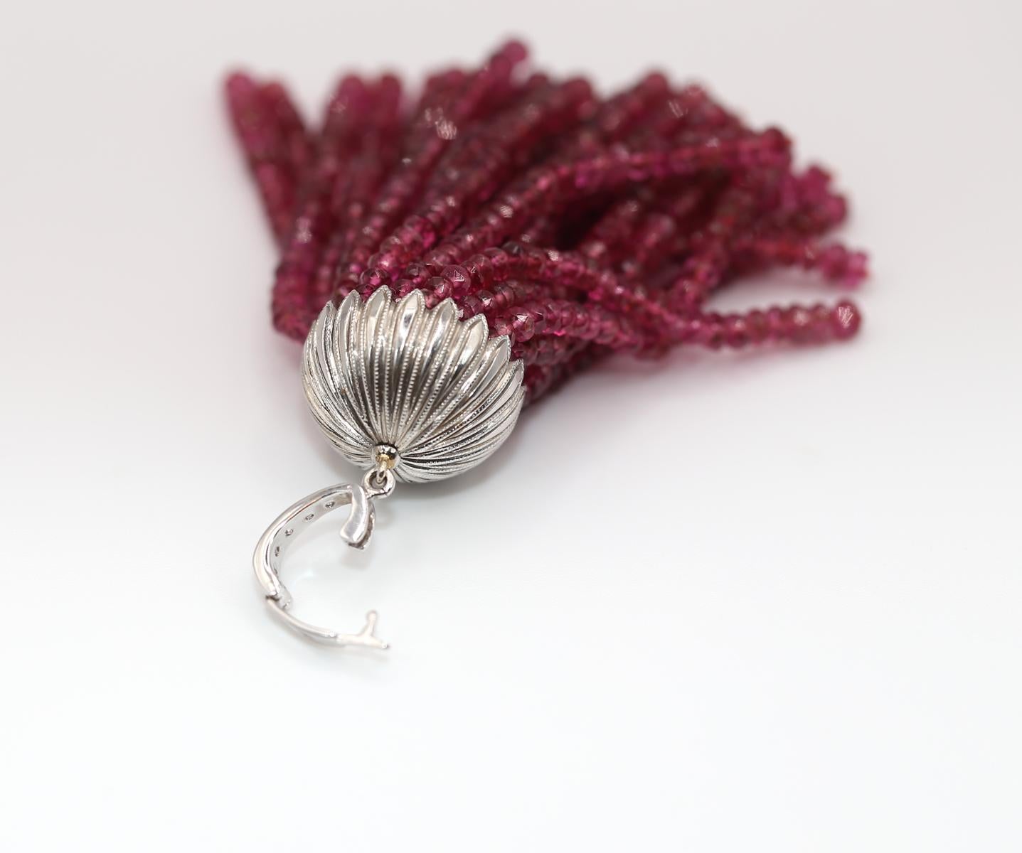 Pendentif en or et platine avec perles de rubis, 1920 en vente 4