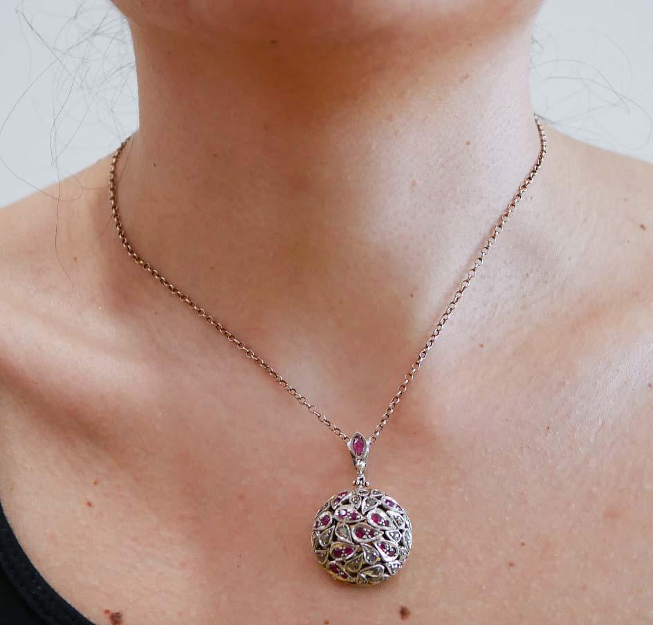 Donna Rubini, diamanti, ciondolo in oro rosa 14 carati e argento. in vendita