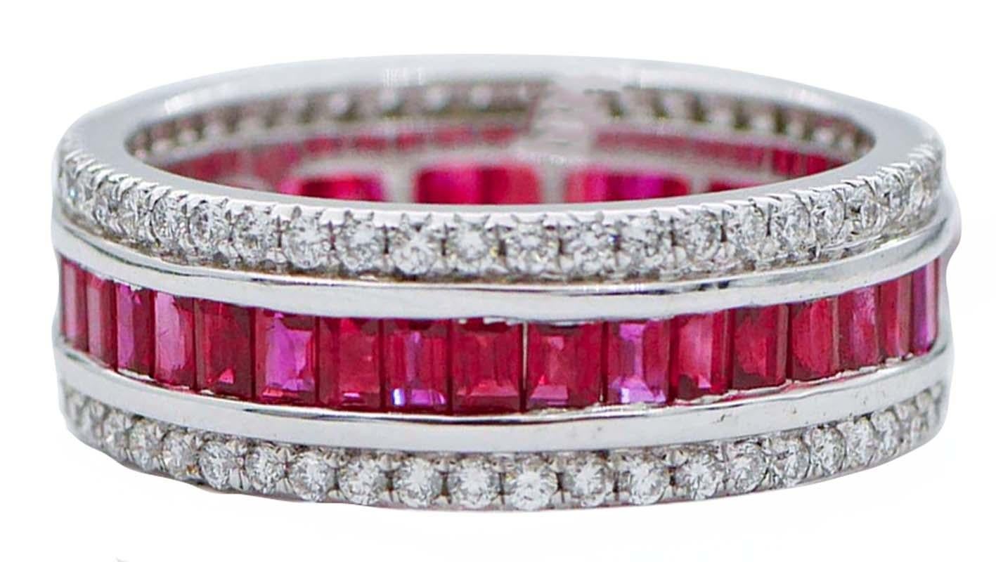 Amazing band ring in 18 kt white gold structure mounted with a row of rubies all around between two rows of diamonds.
This ring was totally handmade by Italian master goldsmiths and it is in perfect conditions.
Diamonds 0.65 ct
Rubies 3.90 ct
Total