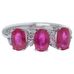 Rubies, Diamonds, 18 Karat White Gold Modern Ring.