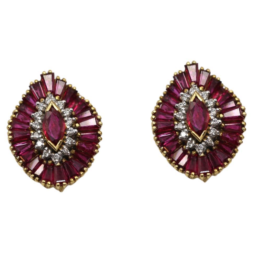 Boucles d'oreilles en or jaune 18 carats, rubis et diamants, 1970