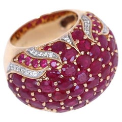 Rubies Diamonds Bowe Set Gold Ring, 1990