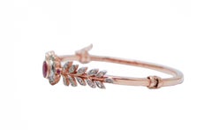 Bracelet en or rose, rubis et diamants