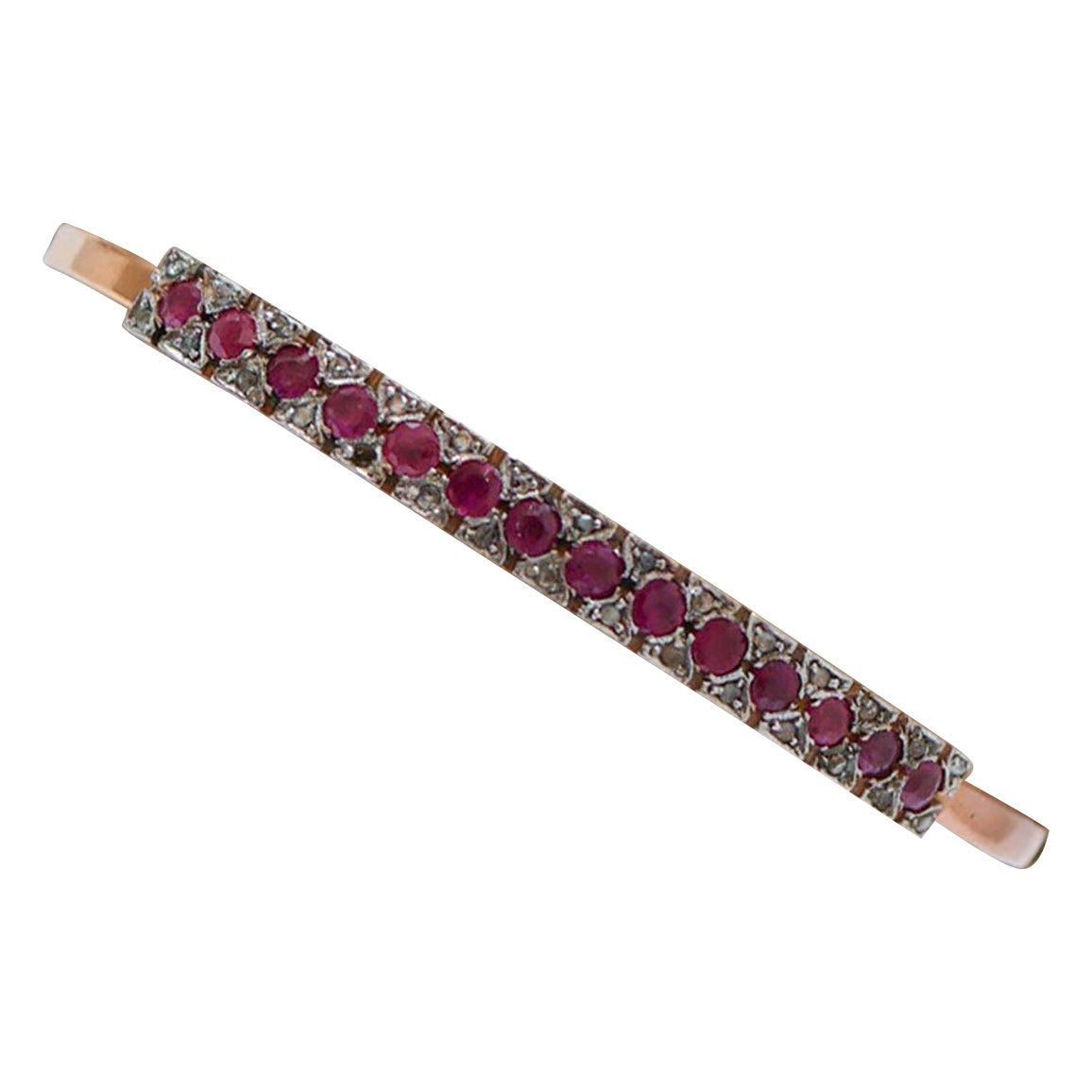 Bracciale con rubini, diamanti, oro rosa e argento. in vendita