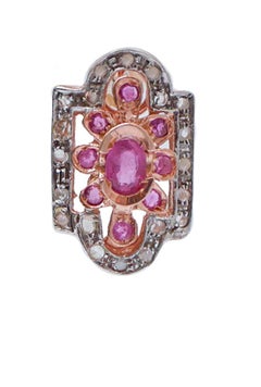 Ohrringe aus Rubin, Diamanten, Roségold und Silber.