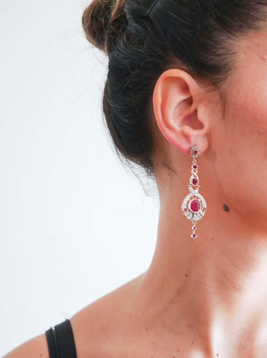 Taglio misto Rubini, diamanti, oro rosa e argento. in vendita