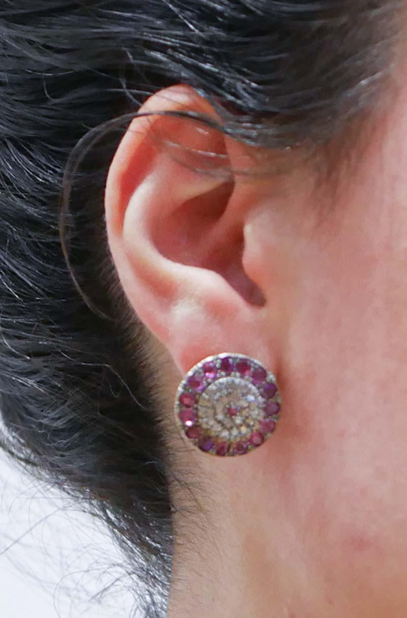 Rubies, Diamonds, Rose Gold and Silver Earrings. In Good Condition In Marcianise, Marcianise (CE)