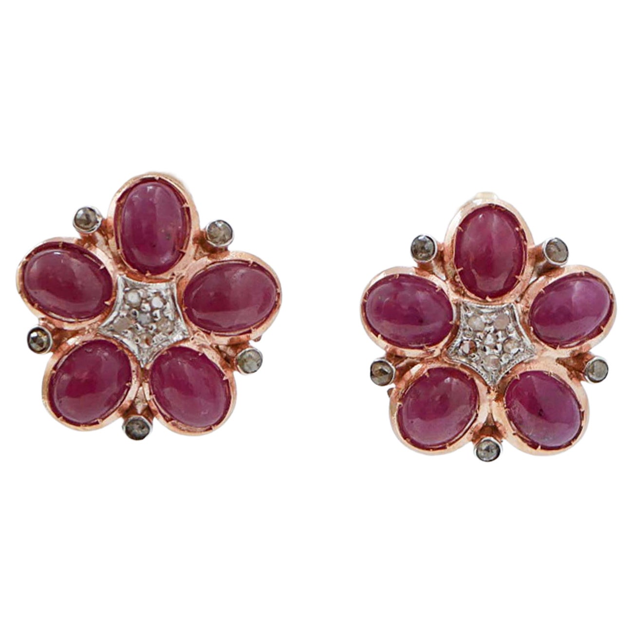 Boucles d'oreilles en or rose, rubis et diamants. en vente