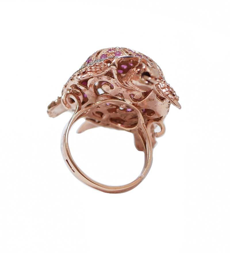 Rétro Anello con rubini, diamanti e tartaruga in oro rosa e argento in vendita