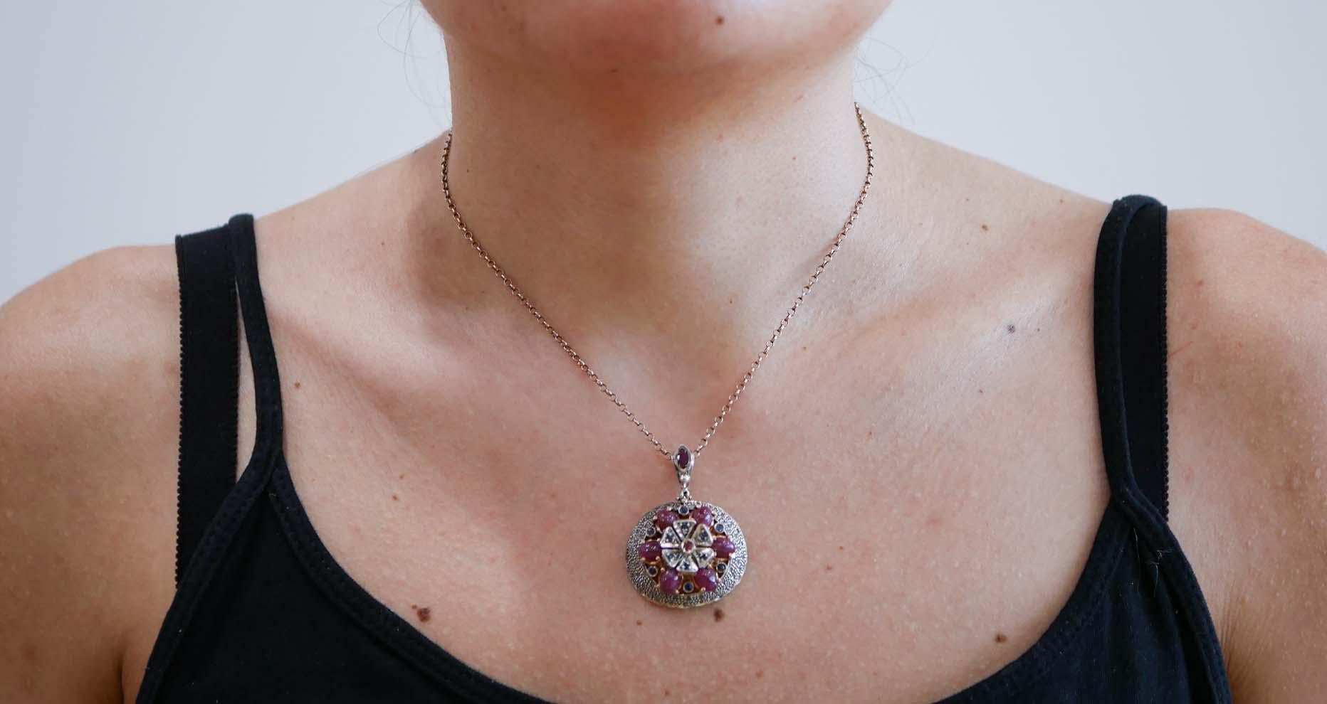 Rubies, Sapphires, Diamonds, 14 Karat Rose Gold and Silver Pendant. In Good Condition For Sale In Marcianise, Marcianise (CE)