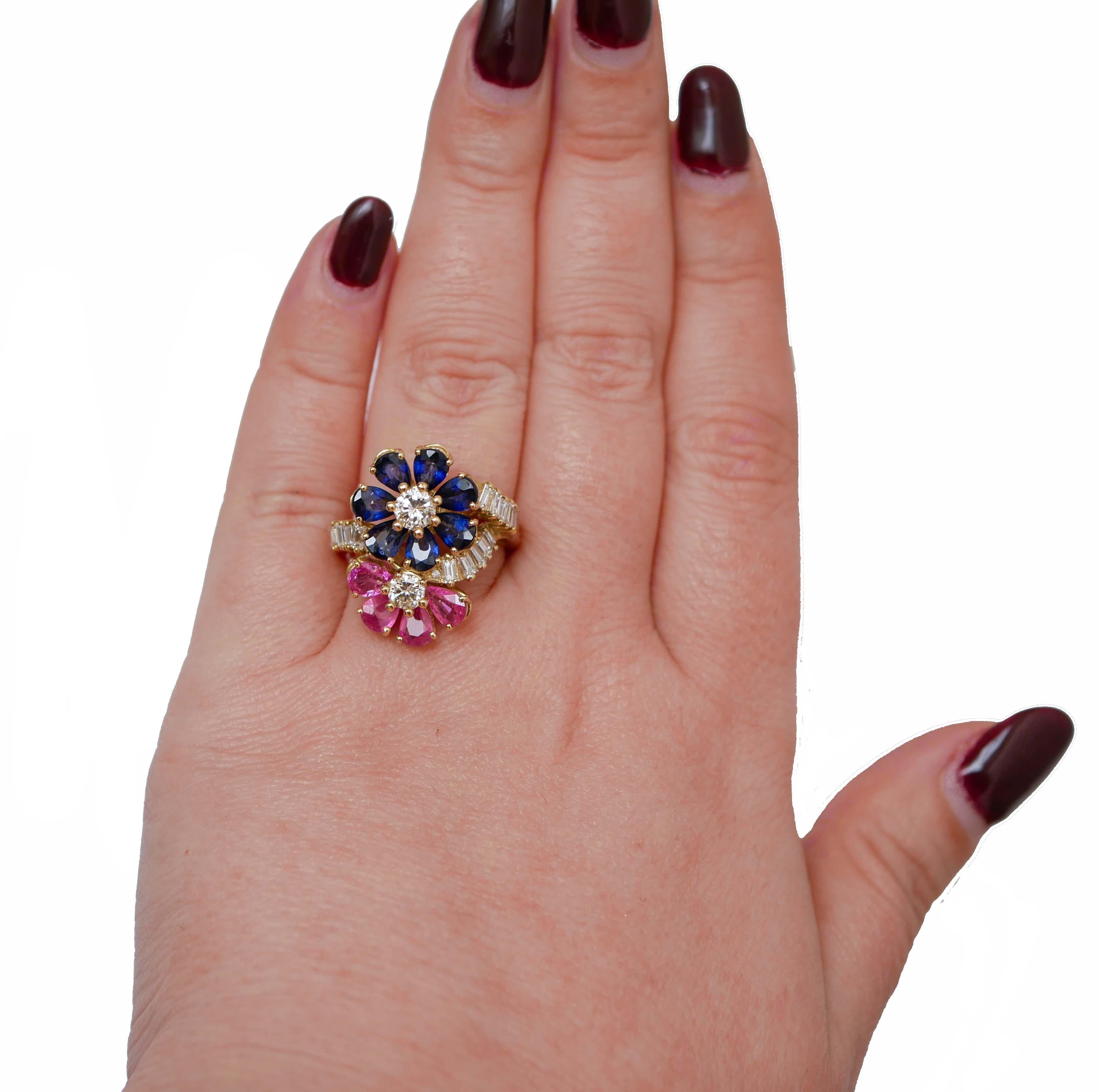 Rubies, Sapphires, Diamonds, 18 Karat Yellow Gold Ring. In Good Condition In Marcianise, Marcianise (CE)