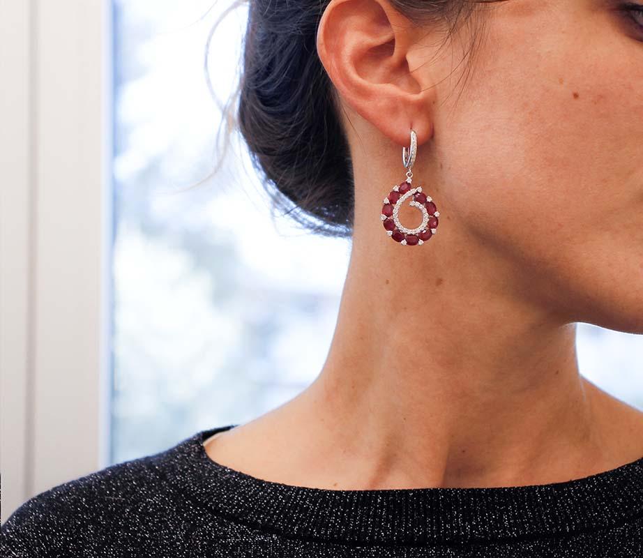 Rubies, Diamonds, 18 Karat White Gold Dangle Earrings In New Condition In Marcianise, Marcianise (CE)