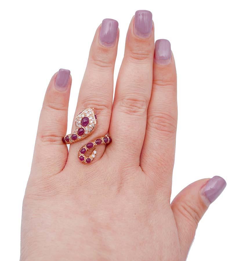 Rubies, Diamonds, Rose Gold Snake Shape Ring In Good Condition In Marcianise, Marcianise (CE)