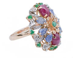 Ring aus 14 Karat Roségold mit Rubinen, Saphiren, Smaragden, Diamanten und Diamanten