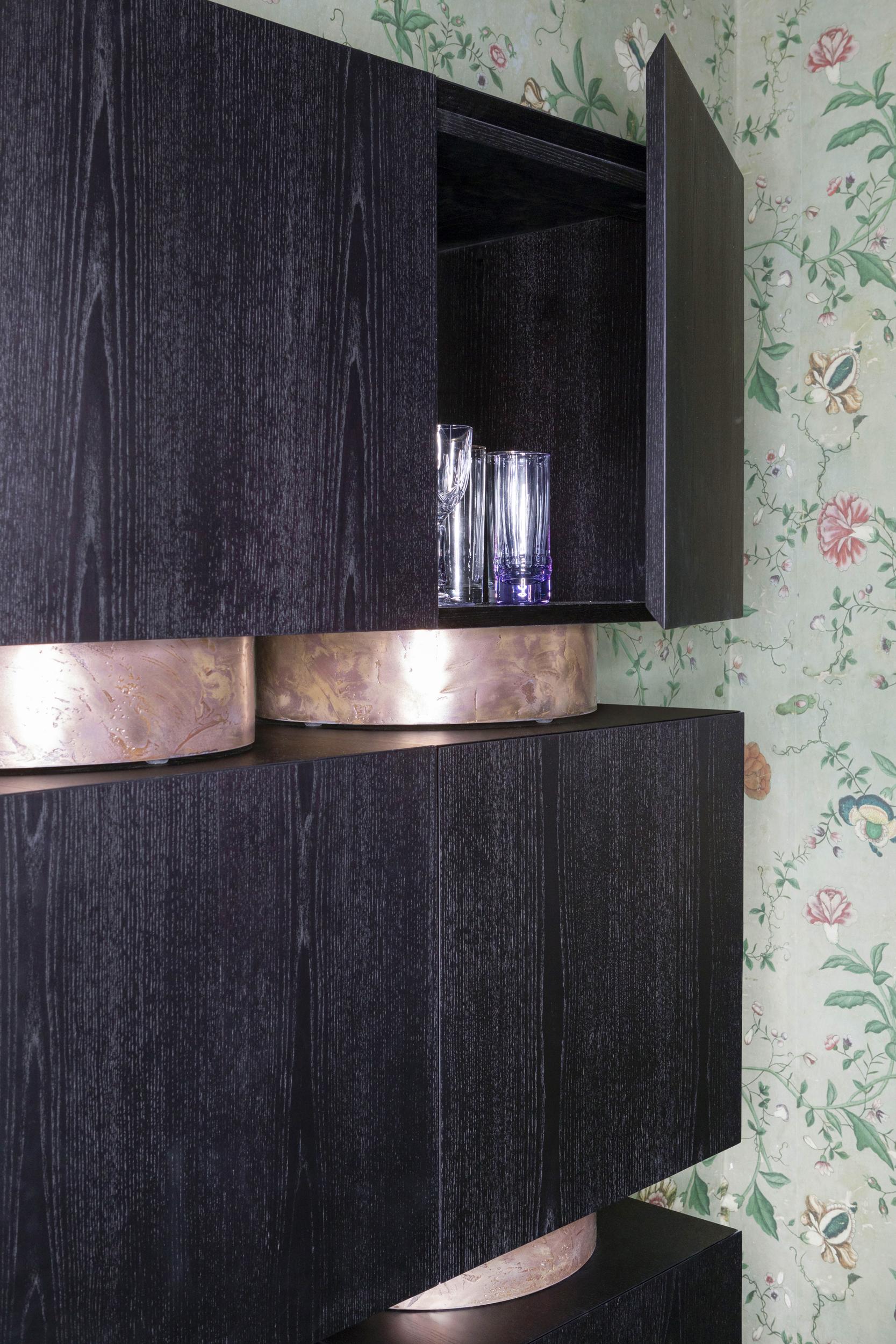 Woodwork Rubik, Modular black Ash cubic cabinet, Dainelli Studio for Somaschini, Italy For Sale