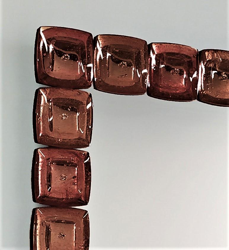 „RUBINO“ Specchio im Vetro di Murano-Stil im zeitgenössischen Stil, Fratelli Tosi (21. Jahrhundert und zeitgenössisch) im Angebot