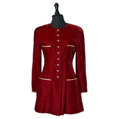 Red velvet long jacket with branded button and gold piping Chanel Boutique 1993