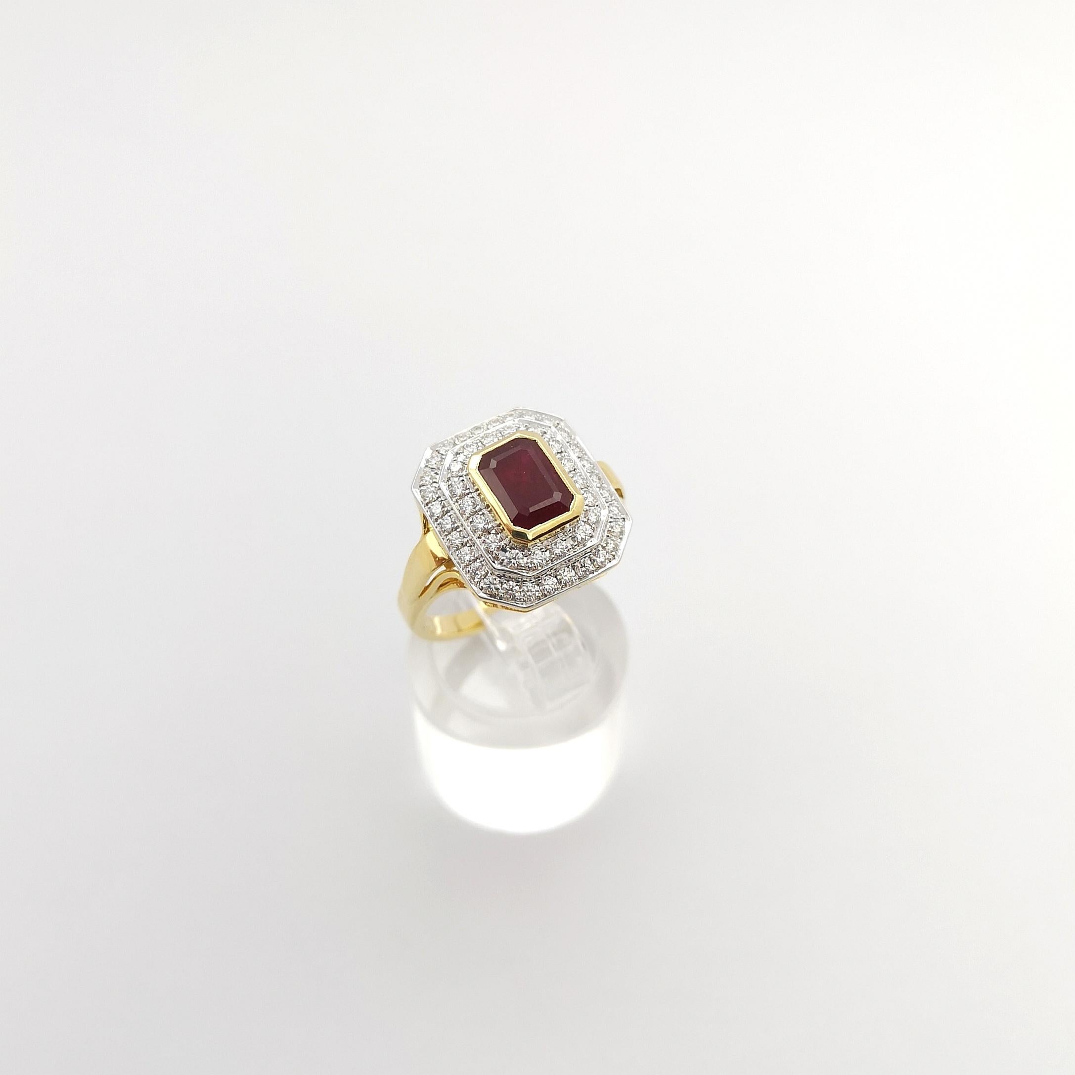Ruby 0.94 carat with Diamond 0.51 carat Ring set in 18k Gold Settings For Sale 6