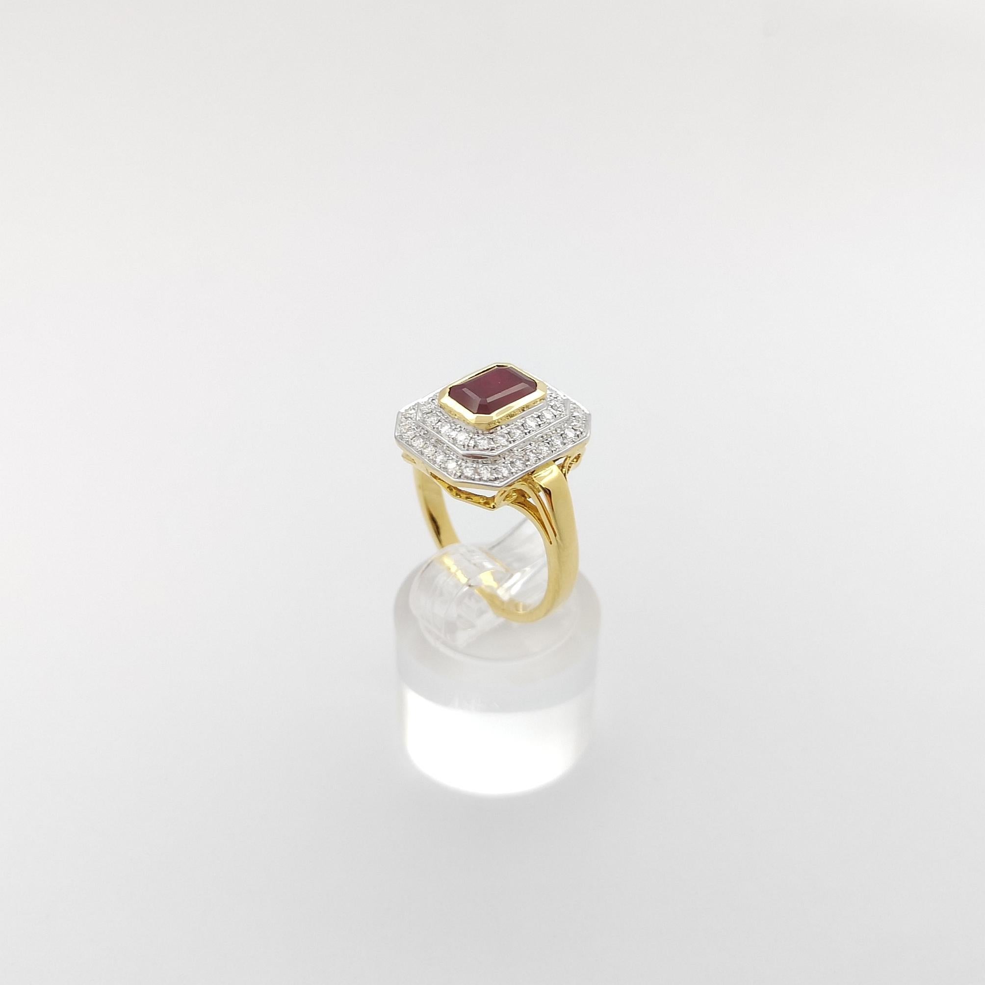 Ruby 0.94 carat with Diamond 0.51 carat Ring set in 18k Gold Settings For Sale 7