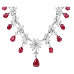 Collier fantaisie en or blanc 18 carats avec rubis 14,22 carats et diamants 21,05 carats