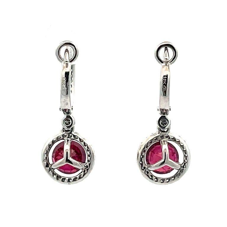 Ruby 2.63CT Round Diamond 0.31CT Dangle Earrings in 18K White Gold GIA In New Condition For Sale In New York, NY